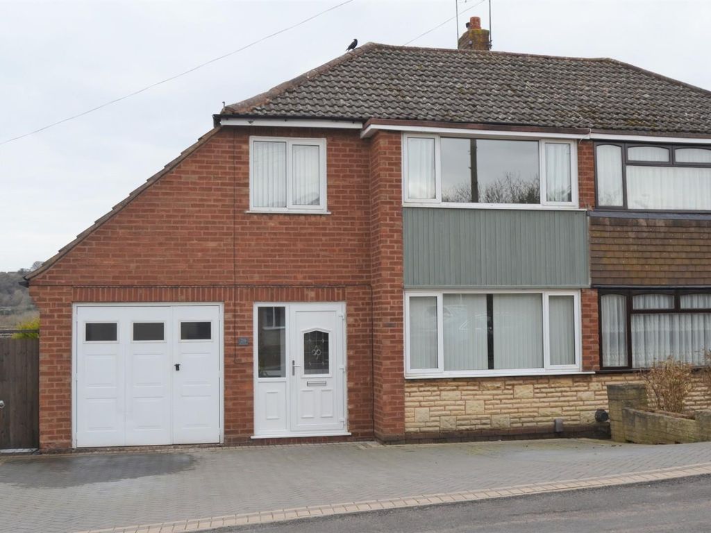 3 bed detached house to rent in Gower Road, Sedgley, Dudley DY3 Zoopla