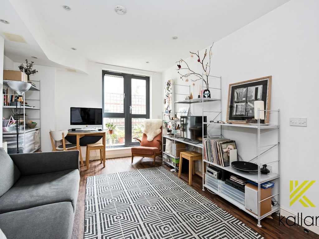 1 bed flat to rent in Deptford High Street, London, Greater London SE8