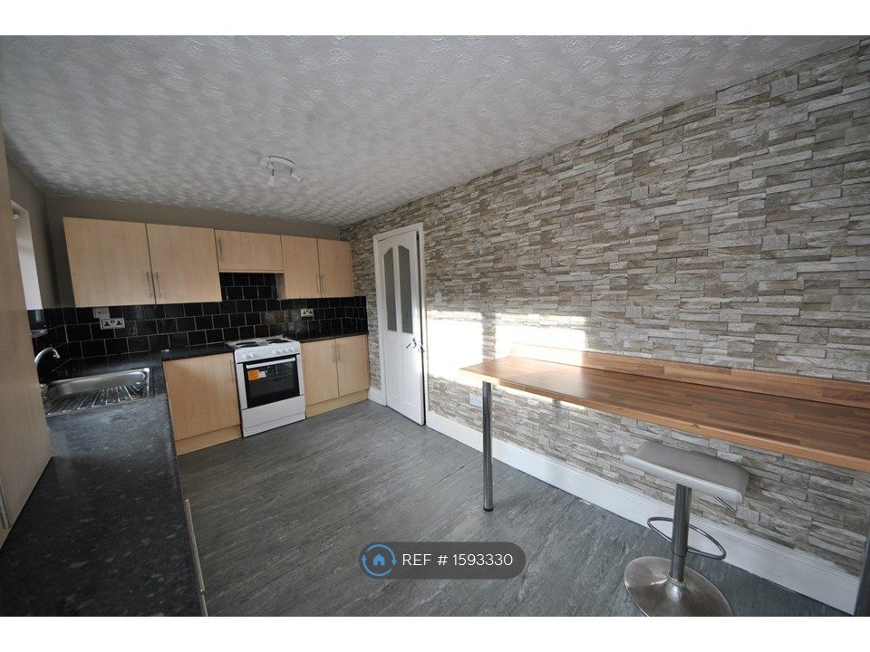 3 bed terraced house to rent in Ennerdale, Skelmersdale WN8 Zoopla