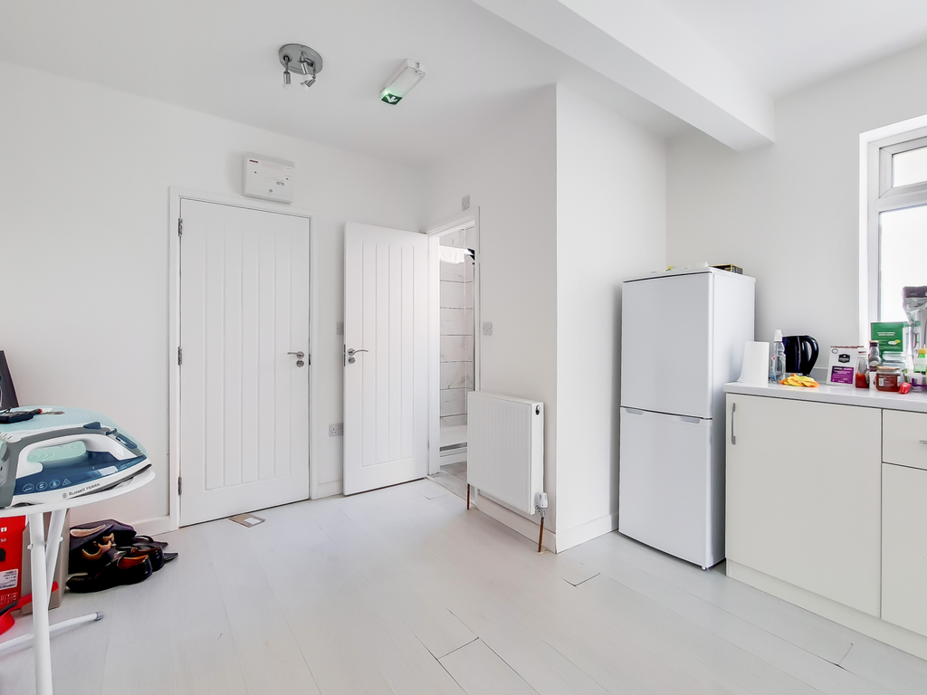 Room to rent in Yiewsley, West Drayton, London UB7 Zoopla