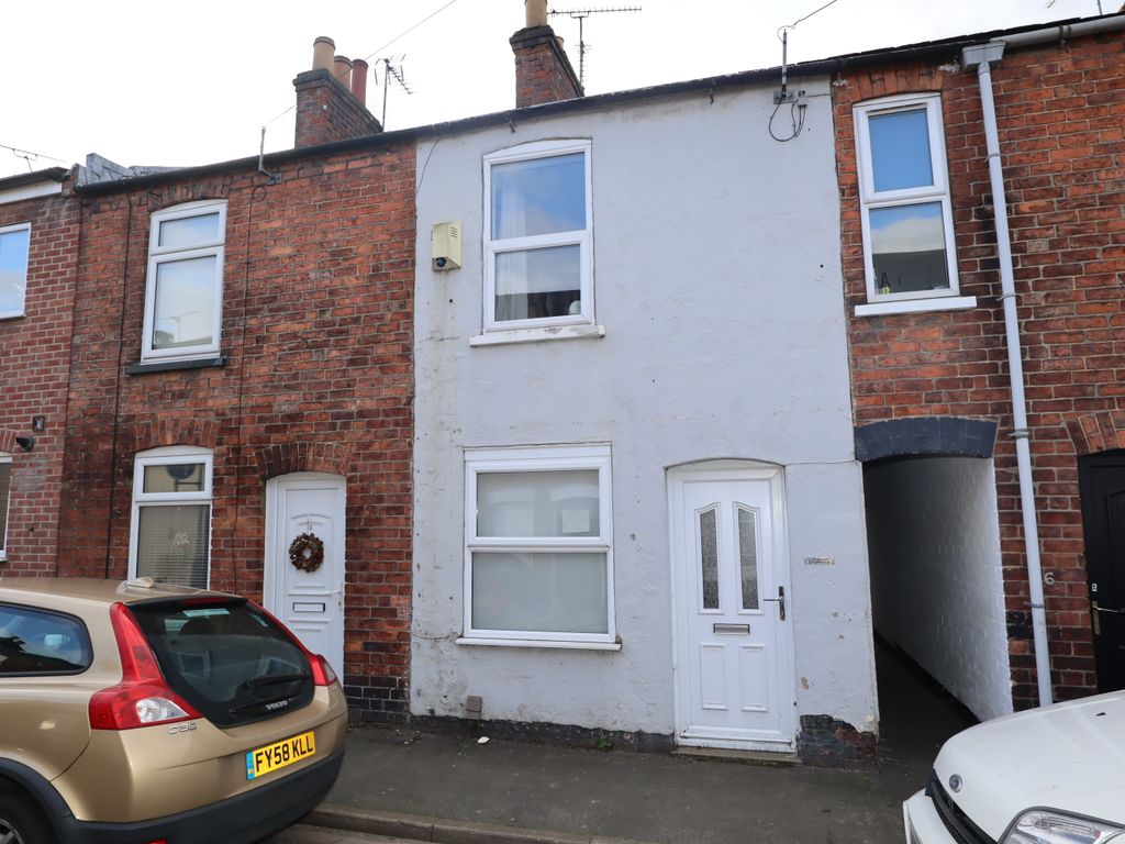 2 bed terraced house to rent in St Faiths Street, Lincoln LN1, £795 pcm