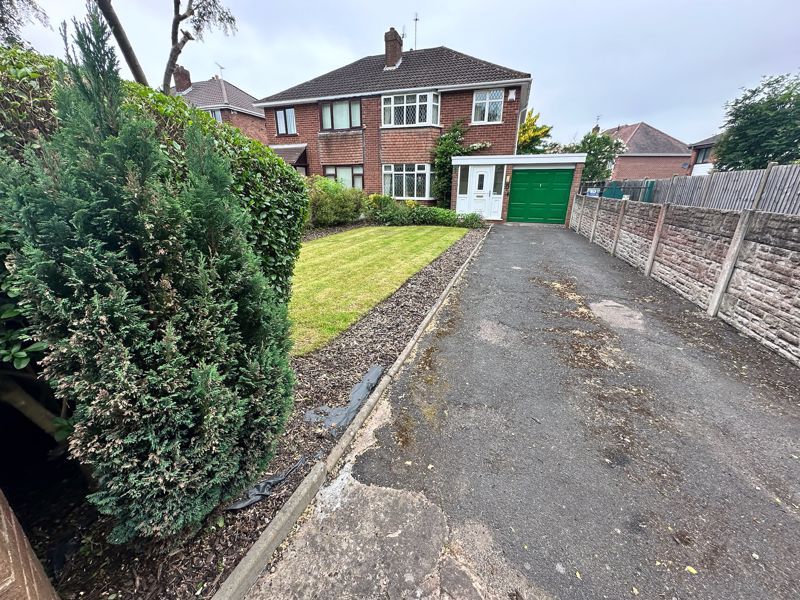 3 bed semidetached house for sale in Summerhill Road, Coseley, Bilston