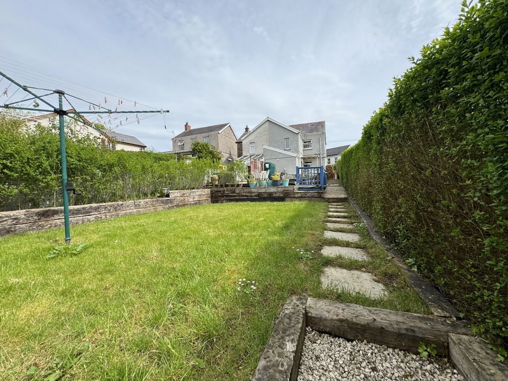 3 bed semidetached house for sale in Thornhill Road, Cwmgwili
