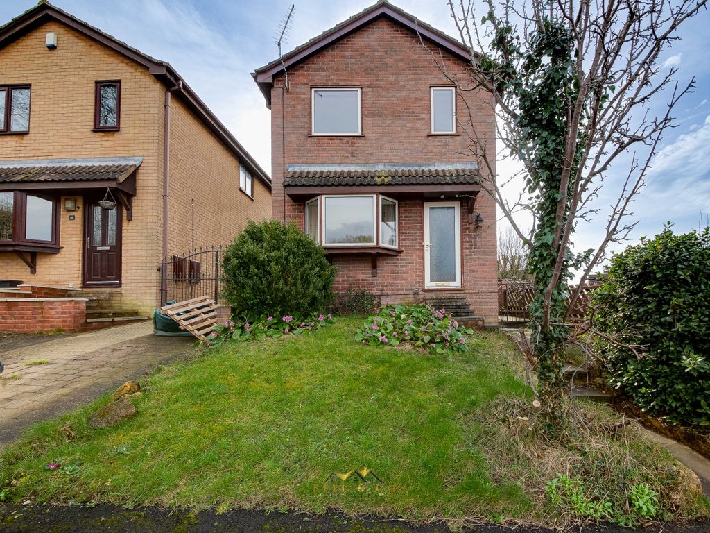 3 bed detached house to rent in Sanctuary Fields, North Anston