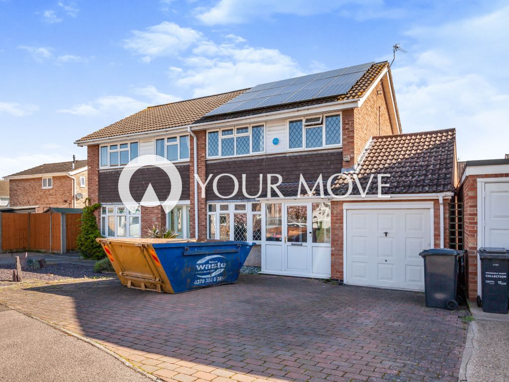 3 bed semidetached house for sale in Hayward Avenue, Loughborough