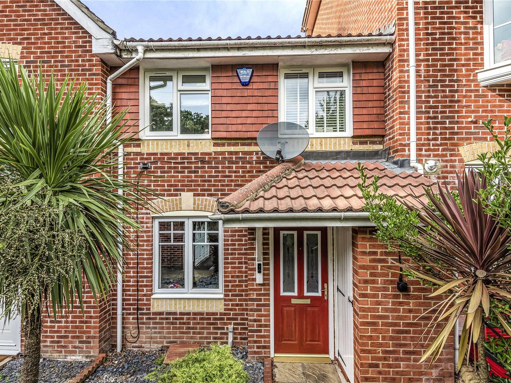 3 bed terraced house for sale in Hopper Vale, Bracknell, Berkshire RG12