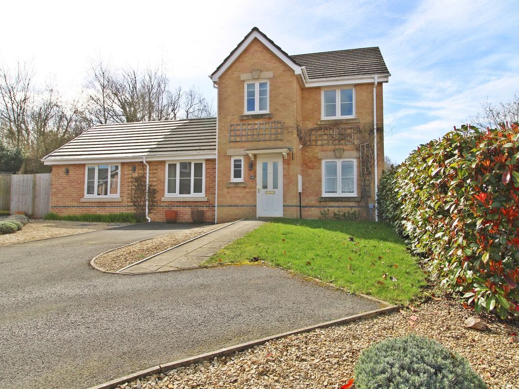 4 bed detached house for sale in Heritage Way, Llanharan, Pontyclun