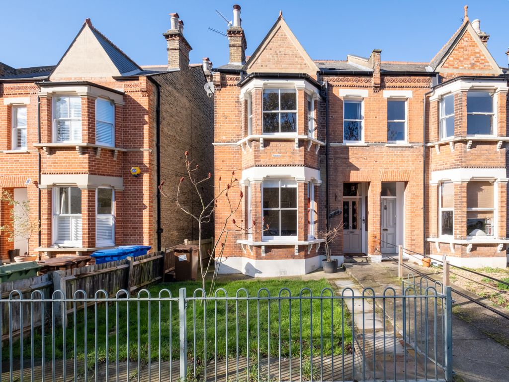 5 bed semidetached house for sale in Upland Road, London SE22, £