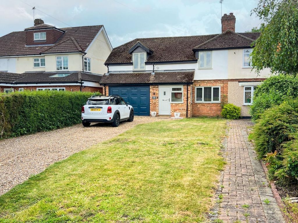 4 bed semidetached house to rent in Fishers Green, Stevenage SG1 Zoopla