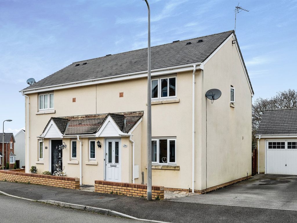 3 bed semidetached house for sale in Heol Iscoed, Fforestfach, Swansea