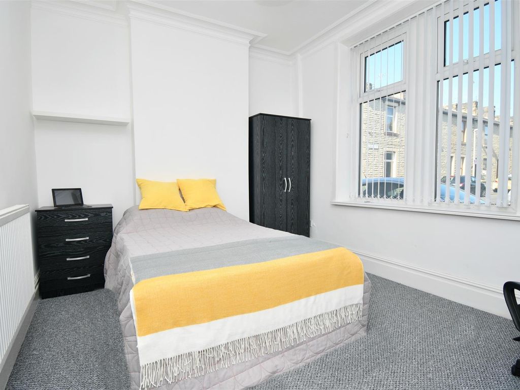 1 bed property to rent in Raglan Road, Burnley BB11 Zoopla