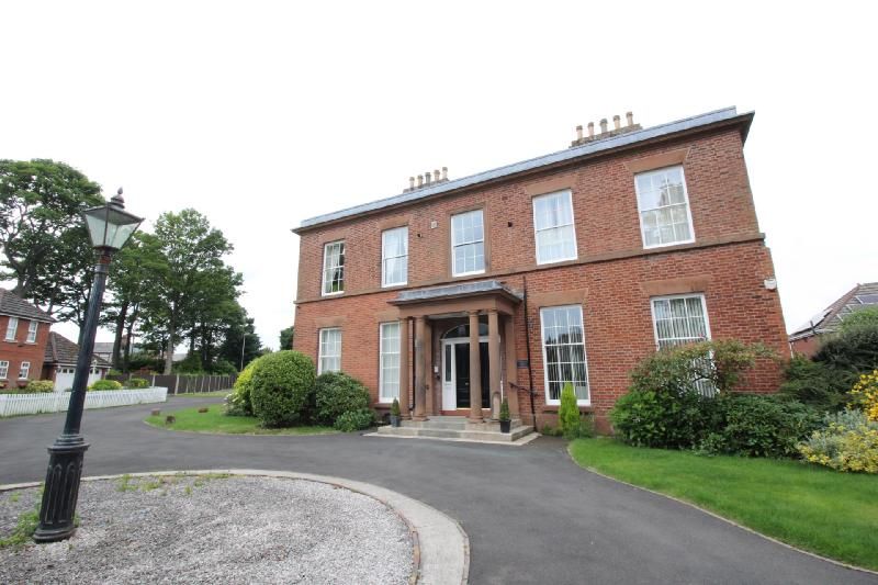 2 bed flat to rent in Wesley Hall Gardens, Nutgrove, St Helens WA9 Zoopla