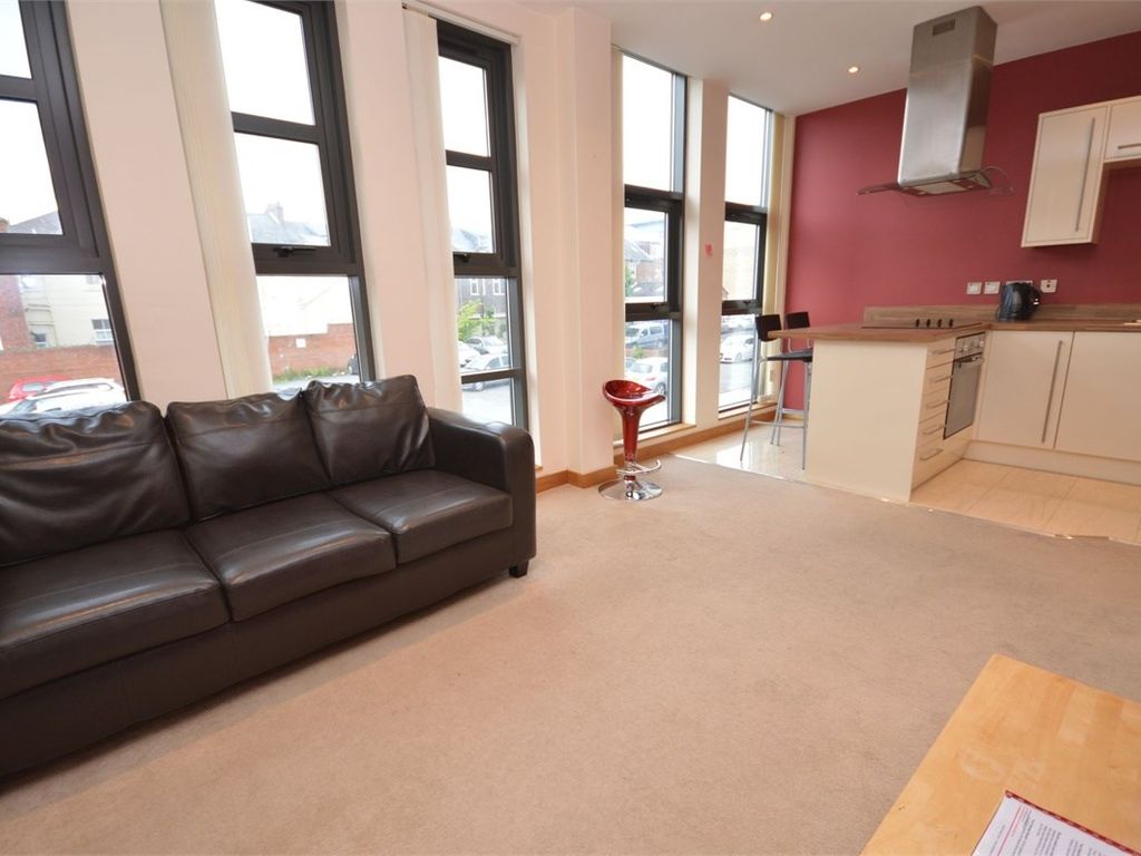 1 bed flat to rent in Nile Street, City Centre, Sunderland SR1, £595