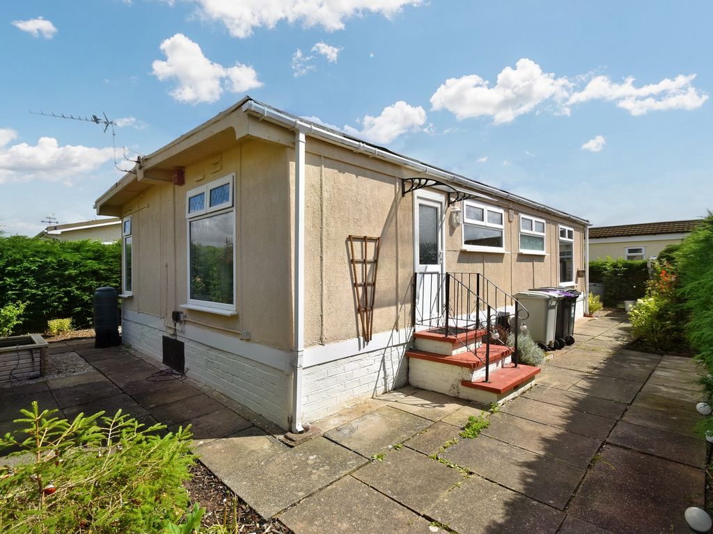 2 bed mobile/park home for sale in Whitehaven Park, Sea Lane