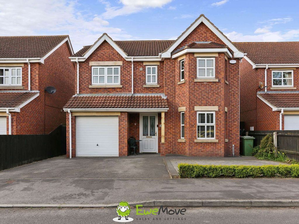 4 bed detached house for sale in Kelsey Lane, Althorpe, Scunthorpe DN17