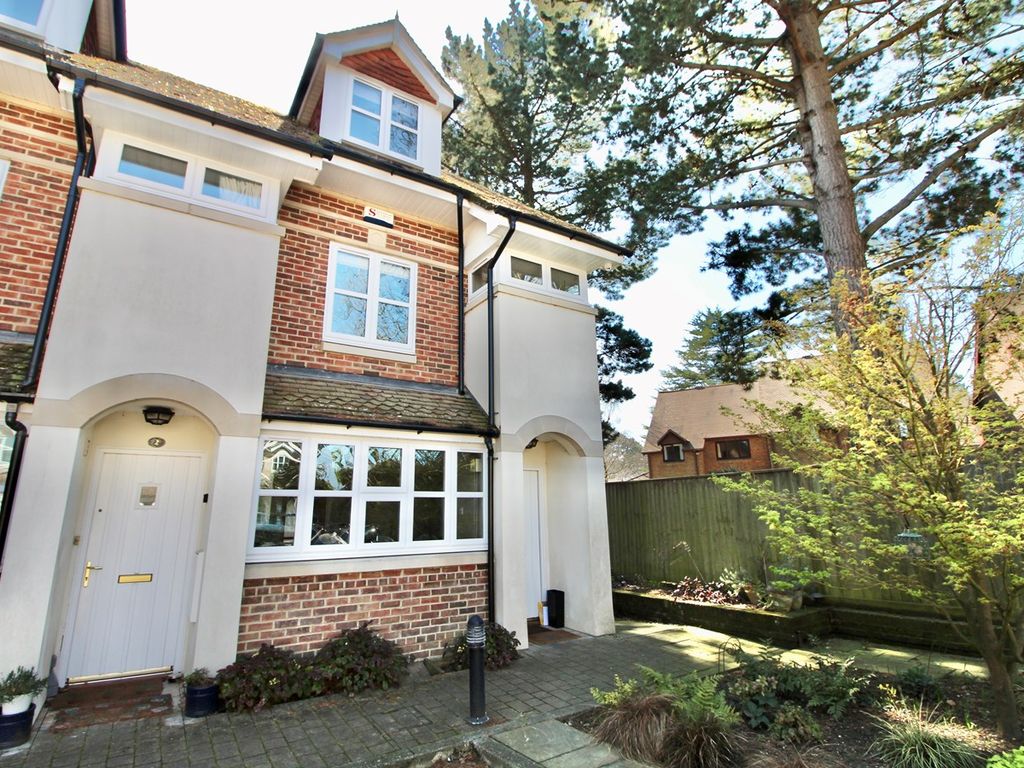 4 bed town house for sale in Alexandra Mews, Lymington SO41 Zoopla