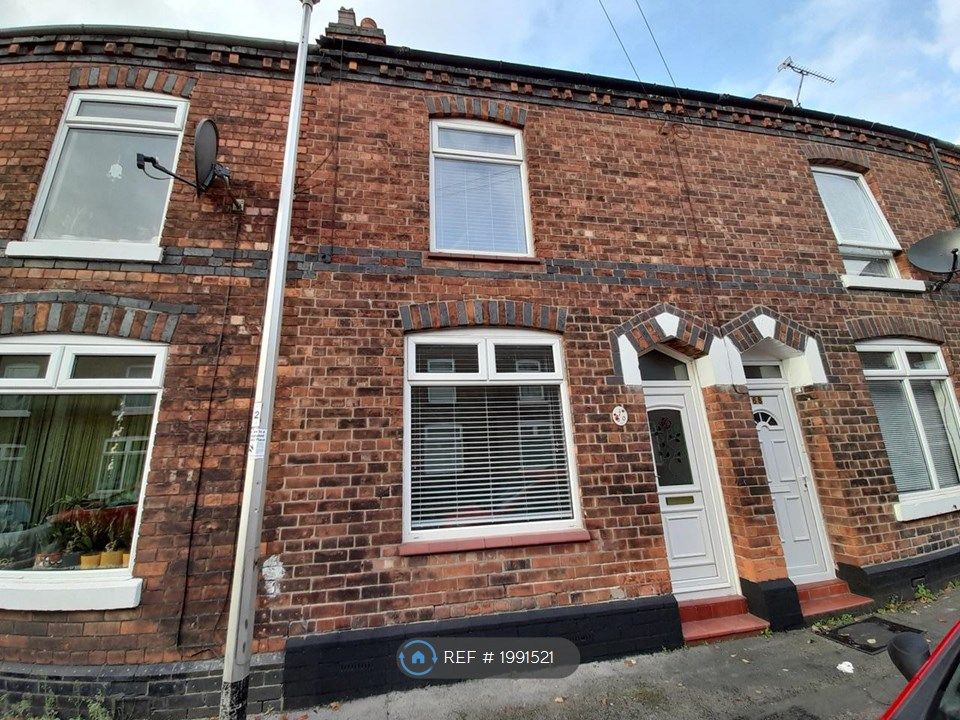 2 bed terraced house to rent in Ramsbottom Street, Crewe CW1, £725 pcm