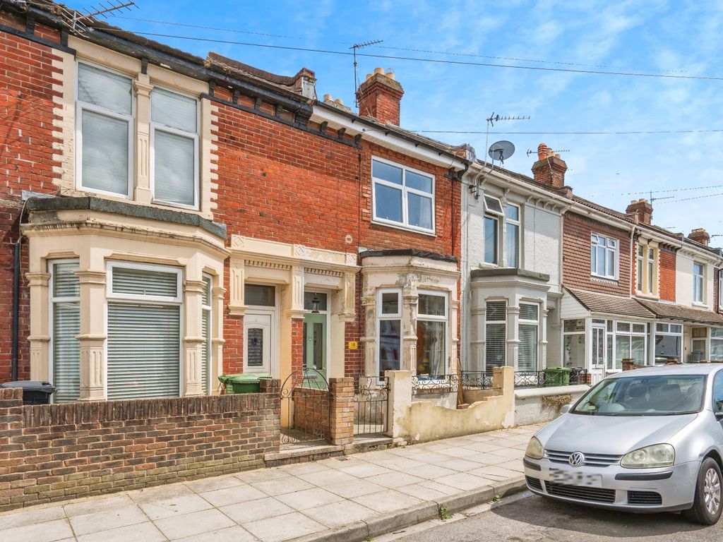 3 bed terraced house for sale in Bedhampton Road, Portsmouth, Hampshire
