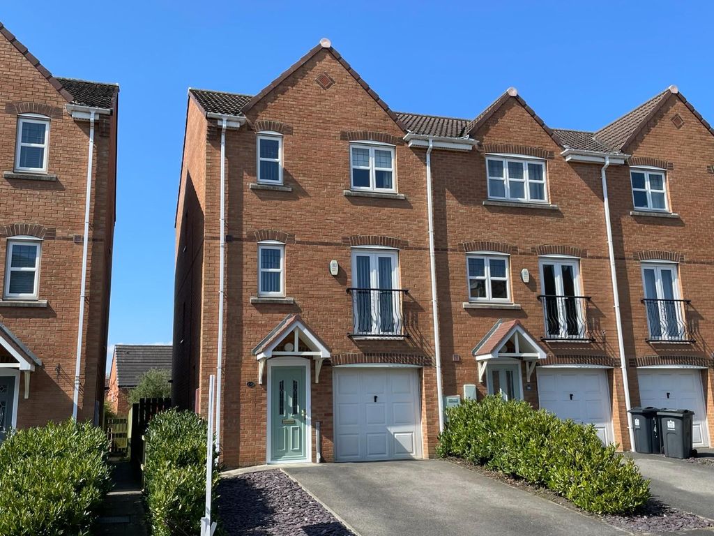 5 bed town house for sale in Lowther Drive, Darlington DL1 Zoopla