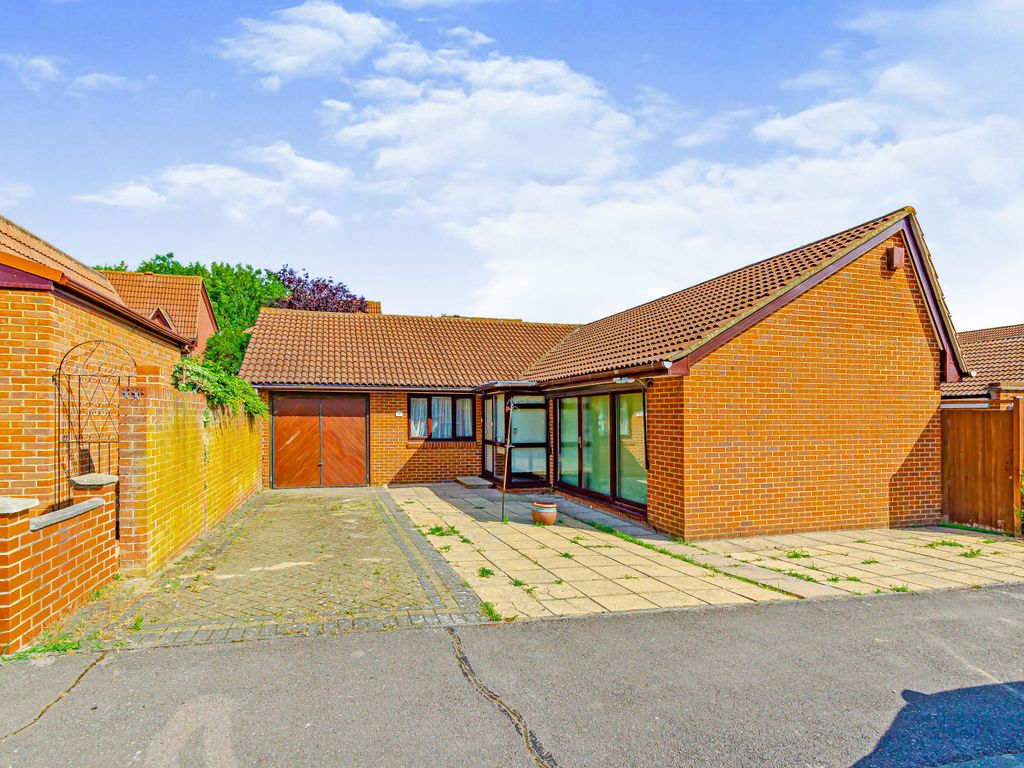 2 bed bungalow for sale in Primrose Lane, Shirley, Croydon CR0 Zoopla