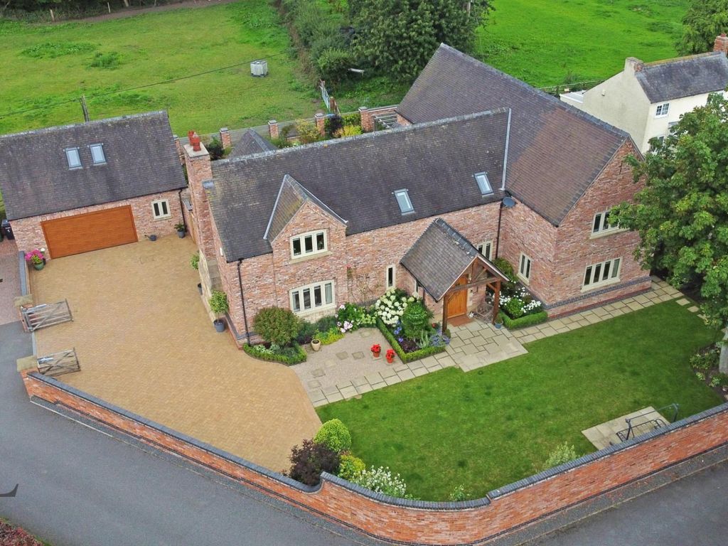 5 bed detached house for sale in Dairy Lane, Nether Broughton, Melton