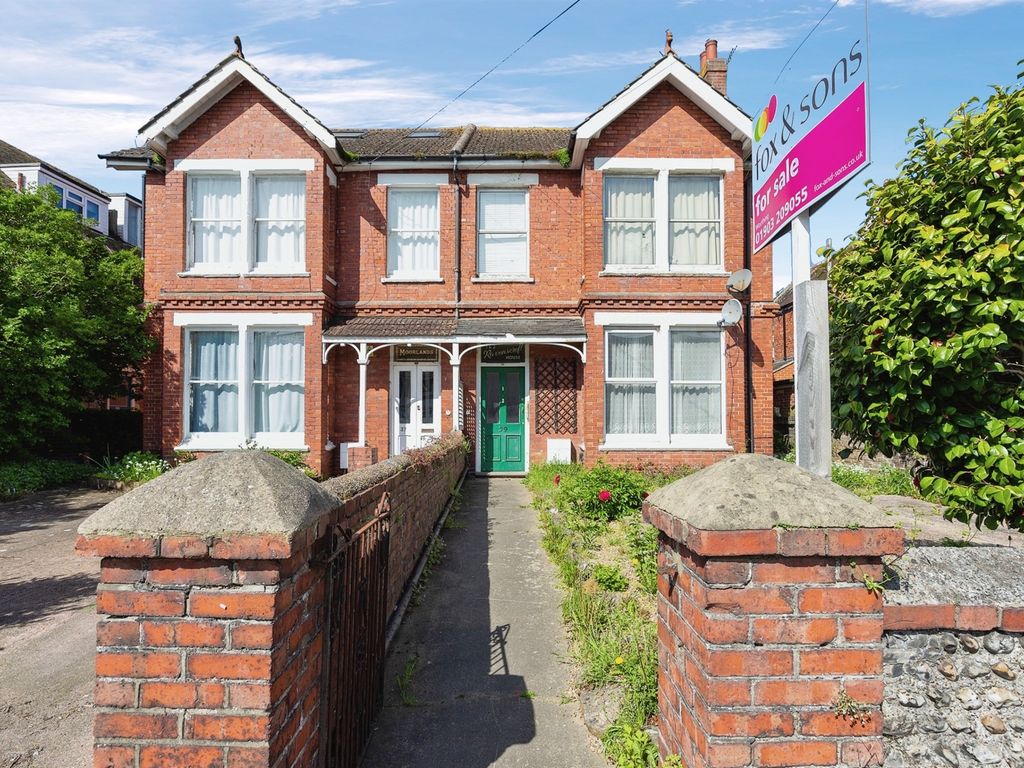 2 bed flat for sale in South Farm Road, Broadwater, Worthing BN14 Zoopla