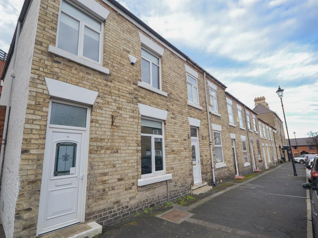 3 bed end terrace house for sale in Stanhope Street, SaltburnByThe