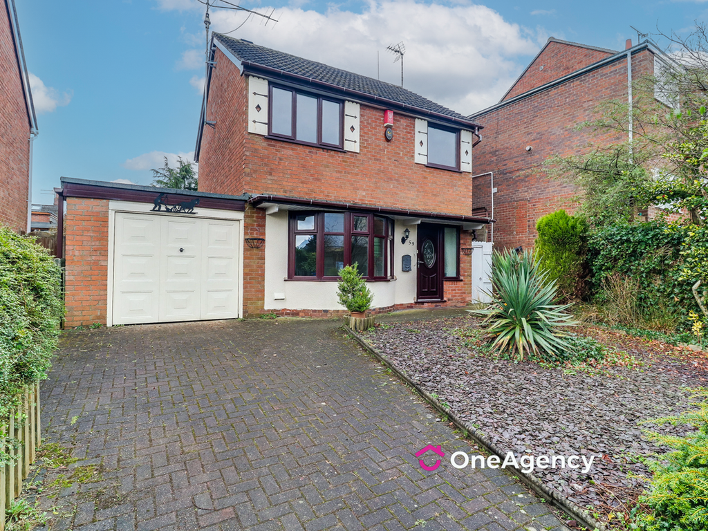 3 bed detached house for sale in Chapel Street, Forsbrook, StokeOn