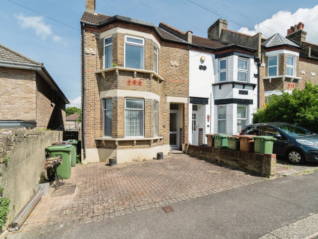 3 bed end terrace house for sale in Carshalton Grove, Sutton SM1 Zoopla
