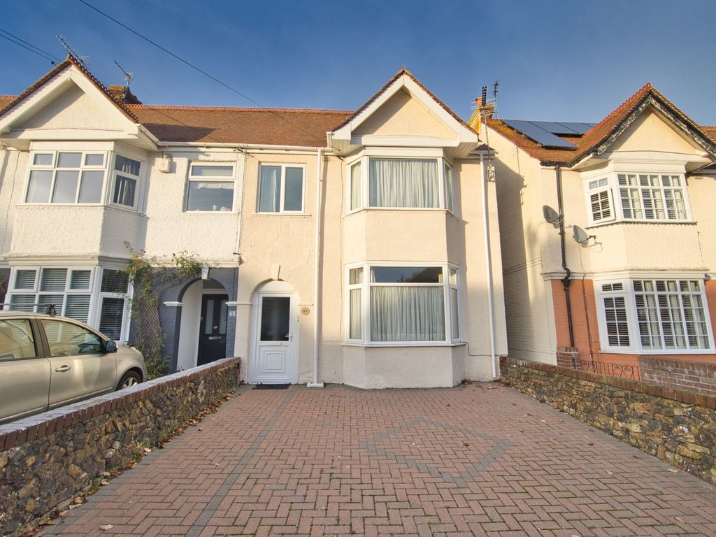 4 bed semidetached house for sale in All Saints Avenue, Margate CT9, £
