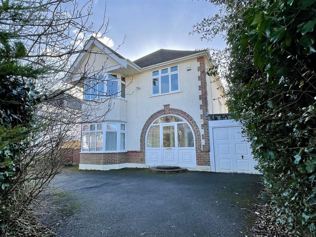 4 bed detached house for sale in St. Albans Avenue, Queens Park