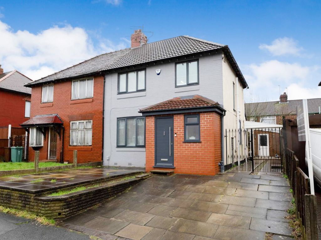 3 bed semidetached house for sale in Bland Road, Prestwich M25, £