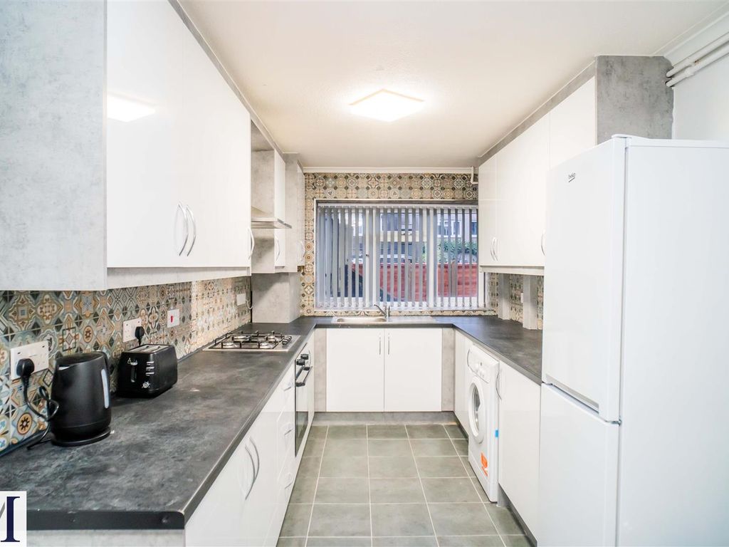 3 bed terraced house to rent in Damsonwood Road, Southall UB2 Zoopla