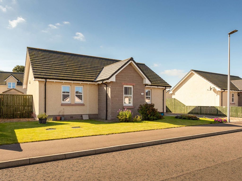 2 bed bungalow for sale in Cedar Way, Friockheim, Angus DD11, £215,000