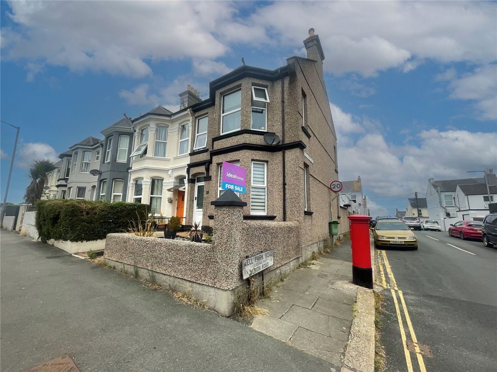 3 bed end terrace house for sale in Antony Road, Torpoint, Cornwall