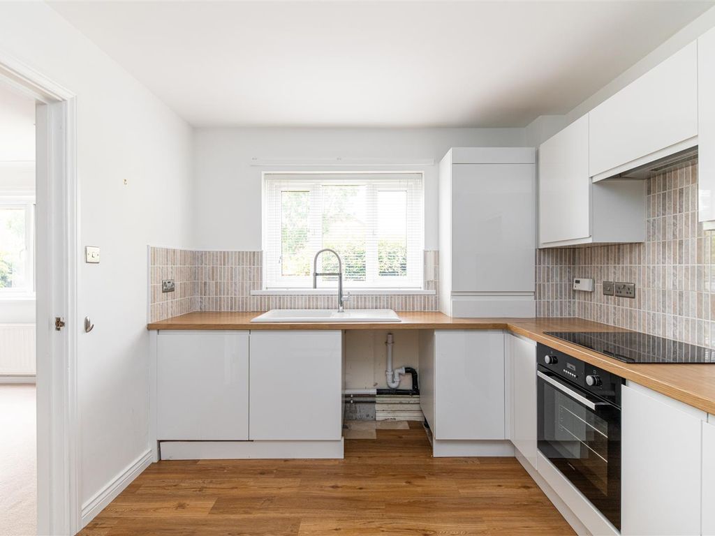 2 bed flat to rent in Hepscott Drive, Whitley Bay, Tyne And Wear NE25