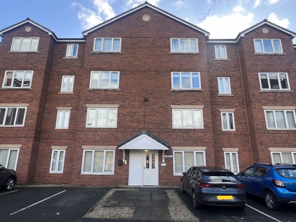 2 bed flat to rent in Woodsome Park, Gateacre, Liverpool L25, £675 pcm