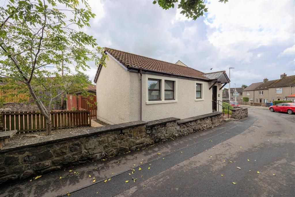2 bed detached bungalow for sale in Back Dykes, Auchtermuchty, Fife