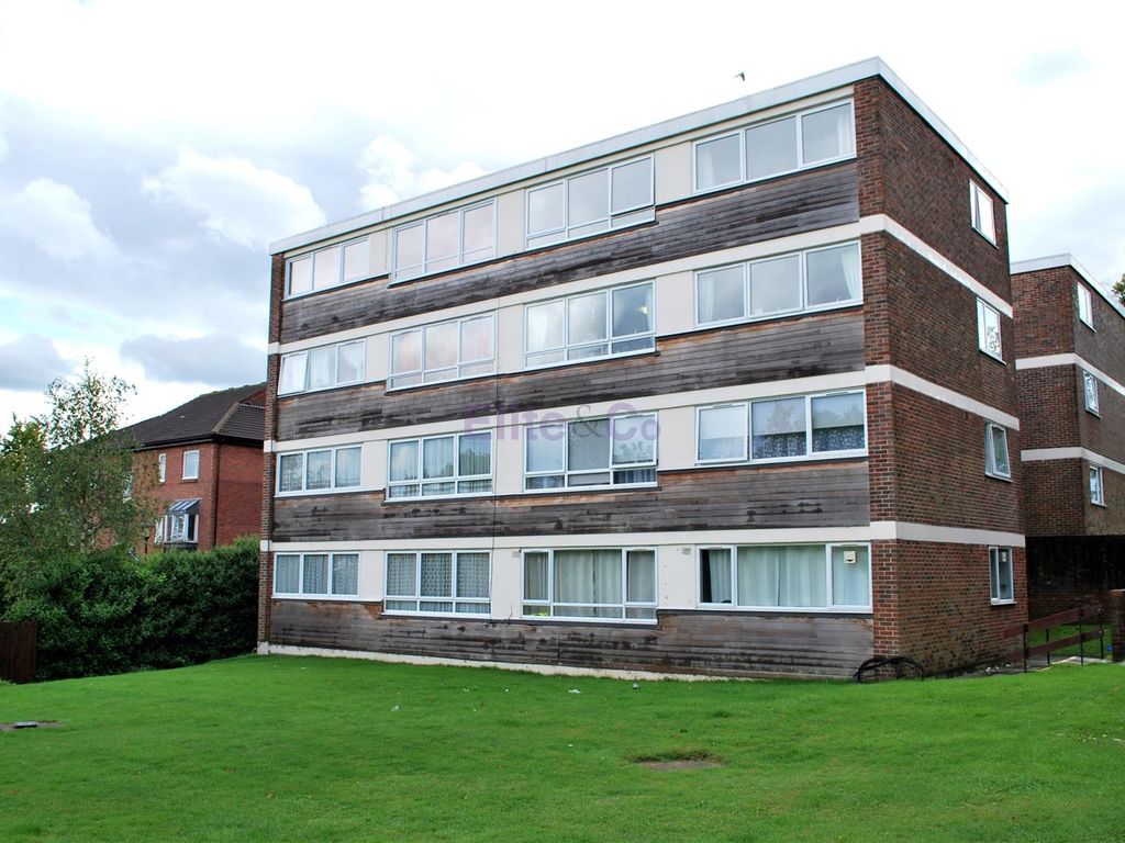 2 bed flat to rent in South Norwood Hill, London SE25 Zoopla