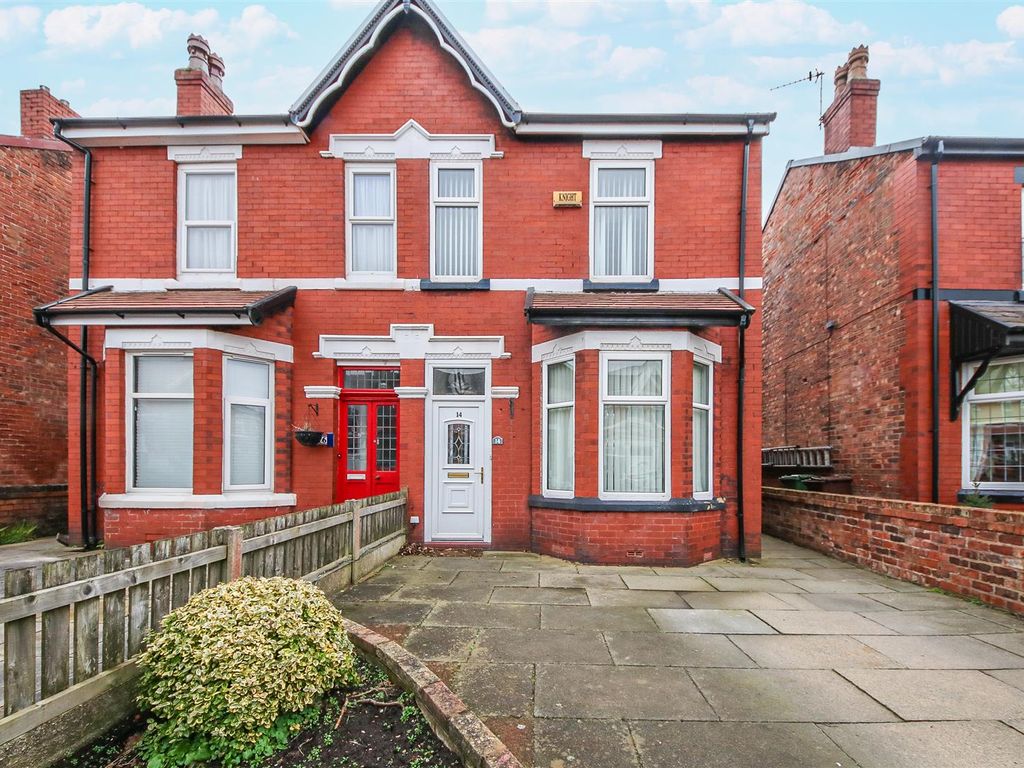 3 bed semidetached house for sale in Byrom Street, Southport PR9, £