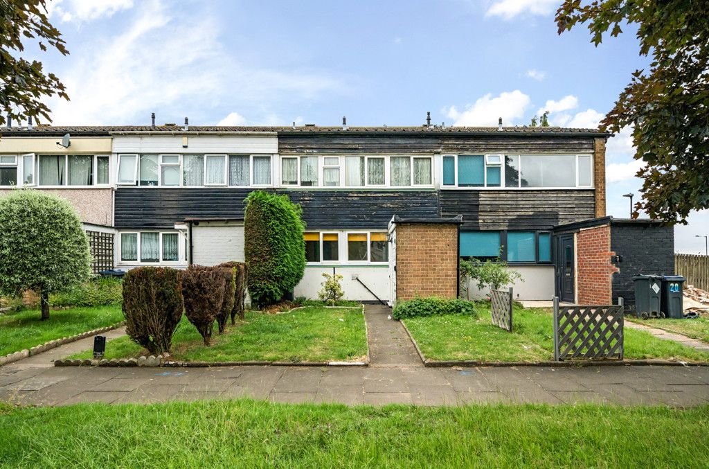 3 bed terraced house for sale in Milston Close, Druids Heath