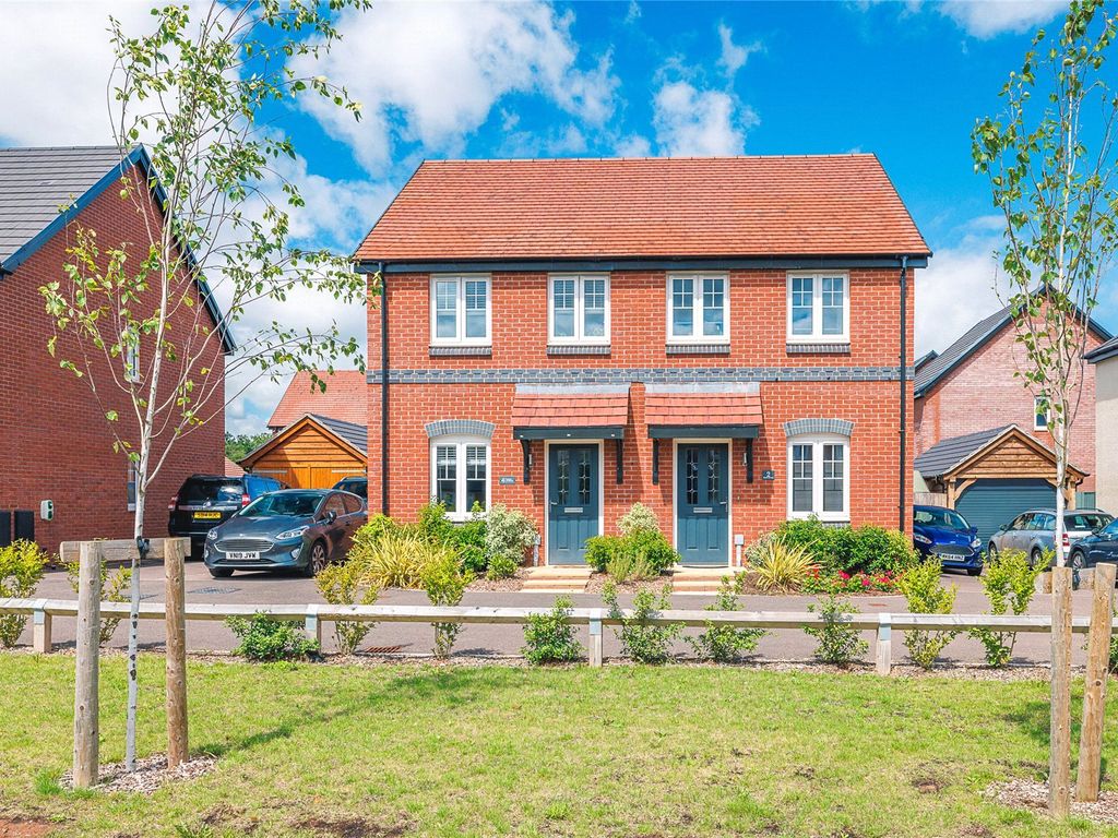 2 bed semidetached house for sale in Saxon Avenue, RossOnWye