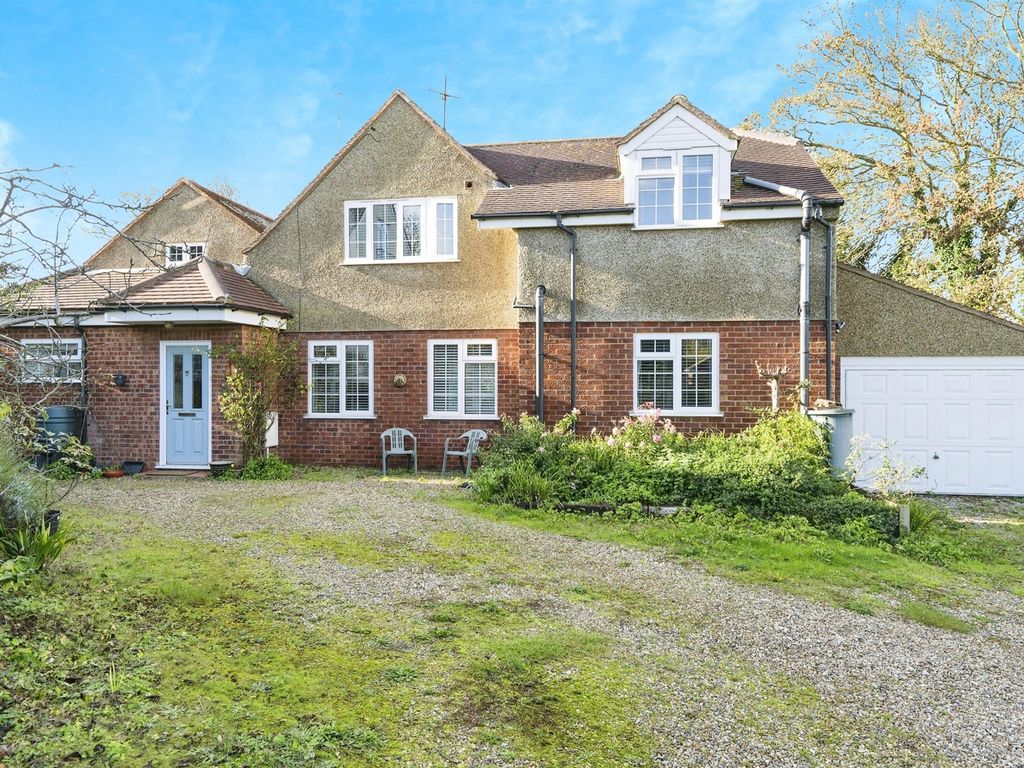 4 bed detached house for sale in Coast Road, Overstrand, Cromer NR27, £