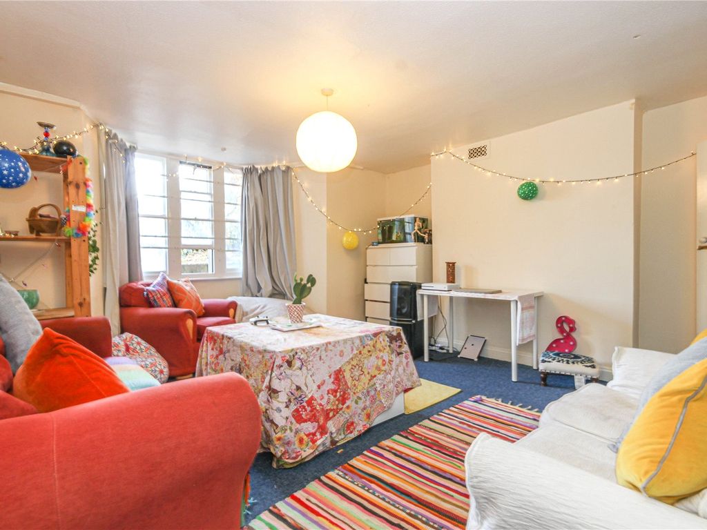 3 bed flat to rent in Ashley Road, Montpelier, Bristol BS6, £1,960 pcm