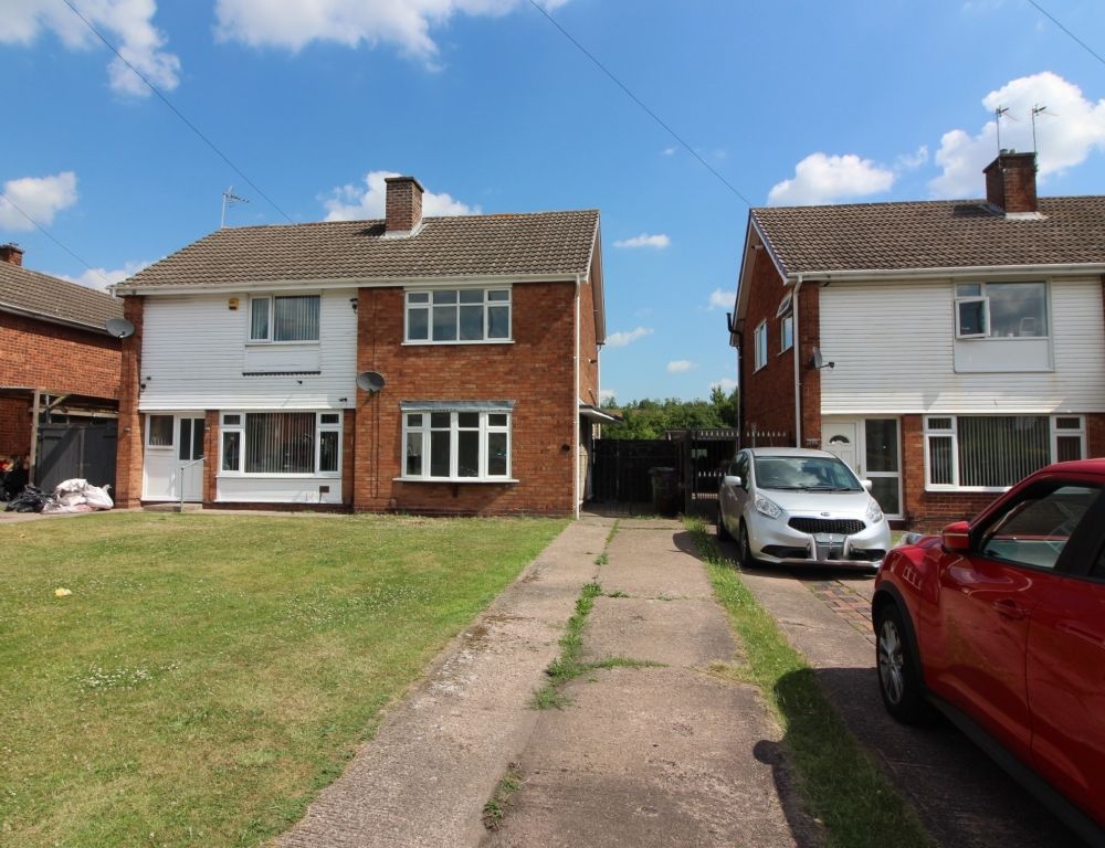 2 bed semidetached house to rent in Deans Road, Wolverhampton WV1, £