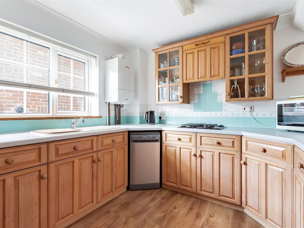 4 bed detached house for sale in The Old Yews, New Barn, Longfield DA3