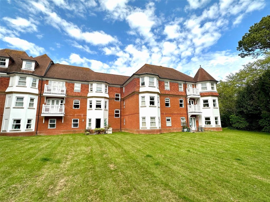 2 bed flat for sale in St. Annes Road, Eastbourne, East Sussex BN21