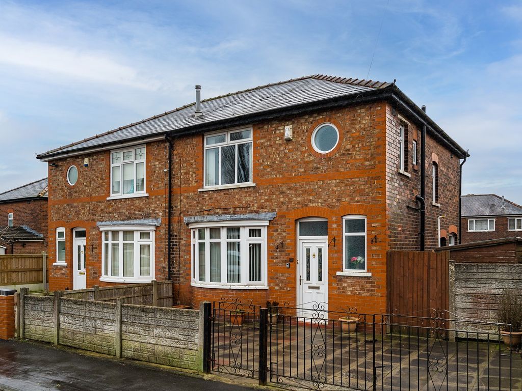 3 bed semidetached house for sale in Bankes Avenue, Orrell, Wigan