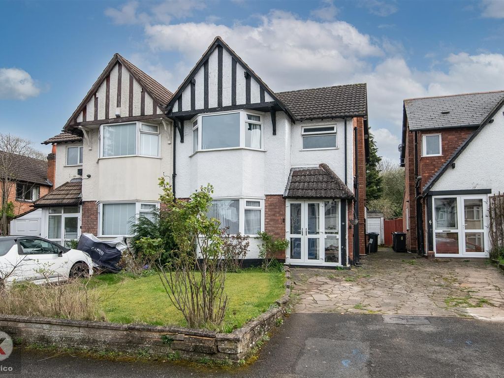 3 bed semidetached house for sale in Green Avenue, Hall Green