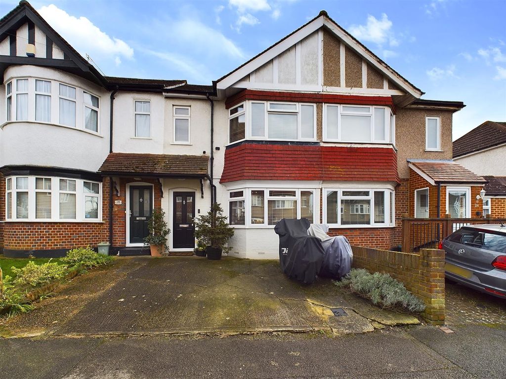 2 bed terraced house for sale in Linden Avenue, Ruislip Manor, Ruislip